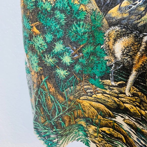 Vintage Crop Top Large Wolf Theme Wolves Reno Nevada - Picture 14 of 16